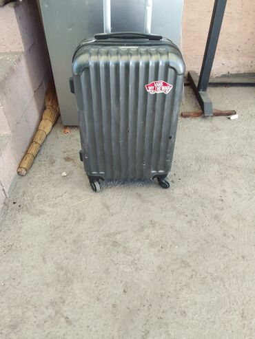 Чемоданы: Чемодан пластик маленький, другие 80/50 номер 0/508/01/35/95 — 4