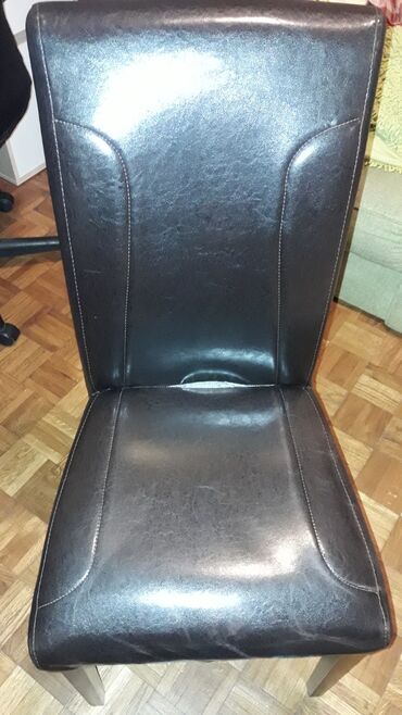 Stolice: 6 stolica . Branko Zemun — 4