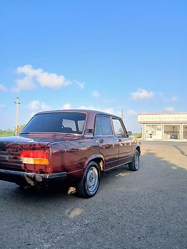motorlu skuter: VAZ (LADA) 2107: 1.6 l | 2006 il 125127 km Sedan — 6