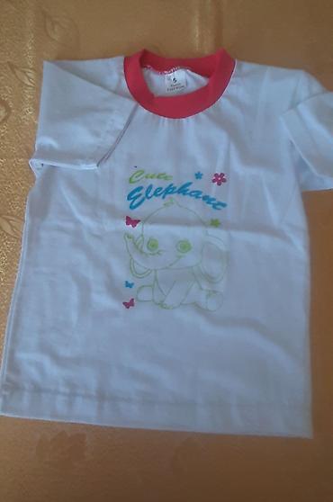 Digər qadın geyimləri: Bir neçə müxtəlif dizaynlı qadın köynəkləri təqdim olunur. Birincisi — 9