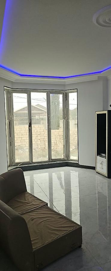 ev t: 110 kv. m, 4 otaqlı, Kombi, Qaz, İşıq — 4