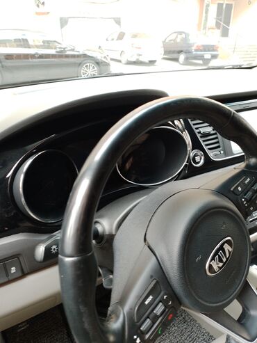 Kia: Kia Carnival / Grand Carnival miniven - Kuzov: qara rəng, geniş və — 12