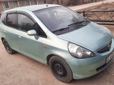 Honda: Honda Jazz: 2002 г., 1.3 л, Механика, Бензин, Хэтчбэк