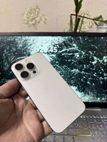телефон за 10 тысяч: IPhone 15 Pro, Б/у, 256 ГБ, Серебристый, 91 %