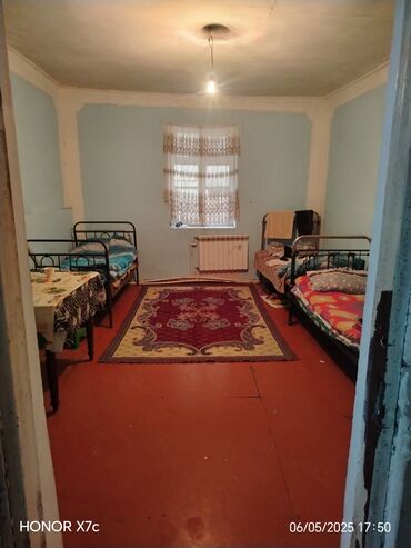 1 nefer ucun kiraye evler: 35 kv. m, 2 otaqlı, Kombi, Qaz, İşıq