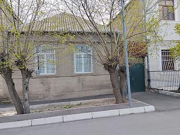 Həyət evləri və villaların satışı: 3 otaqlı, 83 kv. m, Orta təmir — 1