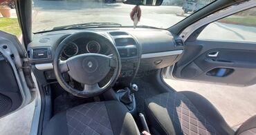 Renault: Renault Clio: 1.2 l. | 126115 km. Χάτσμπακ — 1