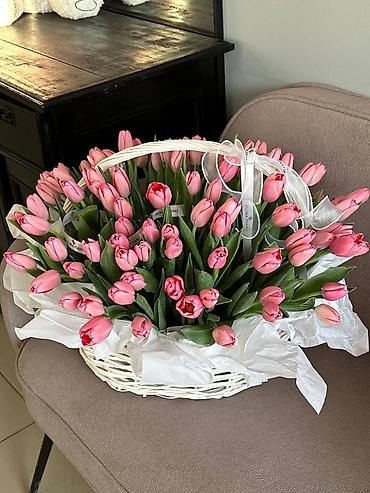 Другие услуги в сфере красоты и здоровья: Тюльпаны по 100 сом 
Оформим, доставим во время ☺️ 
От 200 шт 90 сом — 10