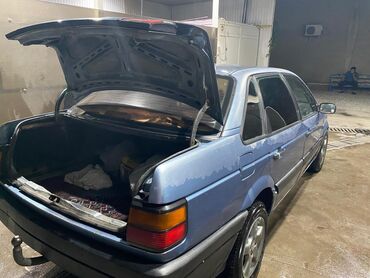 запчасти опель омега б: Volkswagen Passat: 1990 г., 1.8 л, Механика, Бензин, Седан