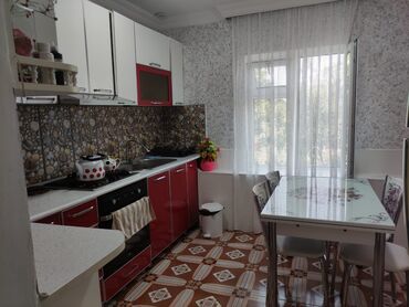 Günlük kirayə evlər: 125 kv. m, 4 otaqlı, Su, Qaz, İşıq — 13