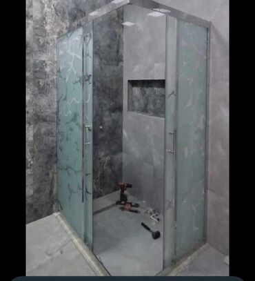 Duş kabinaları, arakəsmələr: Yeni Üstü açıq kabina, Künc üçün, Pulsuz çatdırılma — 23