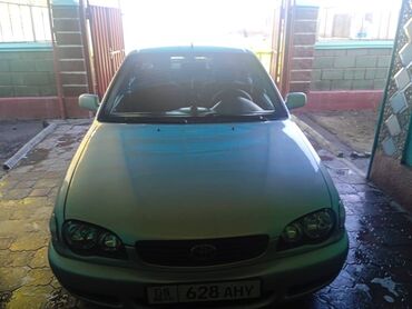 фолсваген т 4: Toyota Corolla: 2001 г., 1.4 л, Механика, Бензин