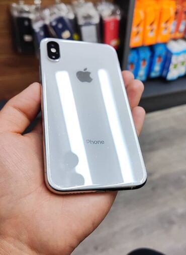 Apple iPhone: IPhone Xs, Б/у, 64 ГБ, Белый, Защитное стекло, Чехол, 89 %