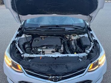 Chevrolet: Chevrolet Cruze: 1.4 l | 2018 il 190500 km Sedan — 6