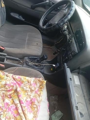 багаж на крышу: Volkswagen Passat Variant: 1990 г., Универсал — 5