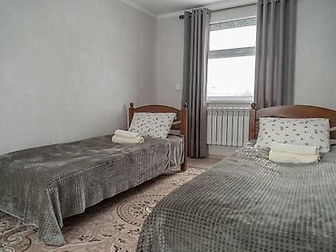 Продажа коттеджей и домов: Продается жилой дом в г.Каракол с приусадебным участком в живописном — 10