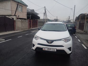 Toyota: Toyota RAV4: 2018 г., Кроссовер — 2