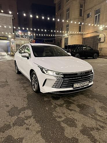 BYD: BYD : 1.6 l | 2024 il 70000 km Sedan — 2