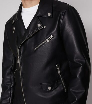 zara мужская одежда: Куртка цвет - Черный