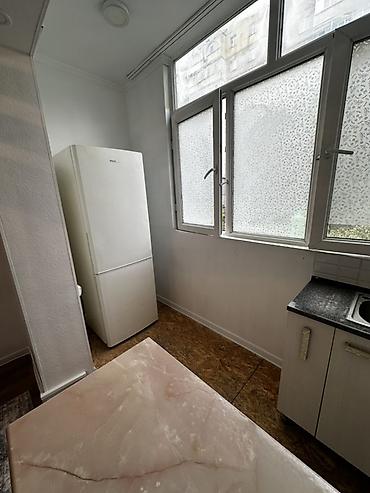 Продажа квартир: 1 комната, 50 м², Восток-5 мкр 106 серия, 2 этаж, Косметический ремонт — 9