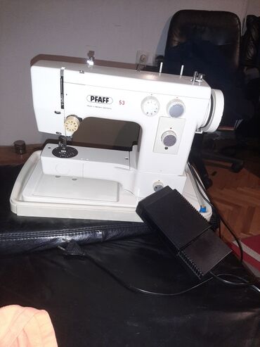 Klasične šivaće mašine: PFAFF 53 – mehanička šivaća mašina, Made in W. Germany - Robusno — 2