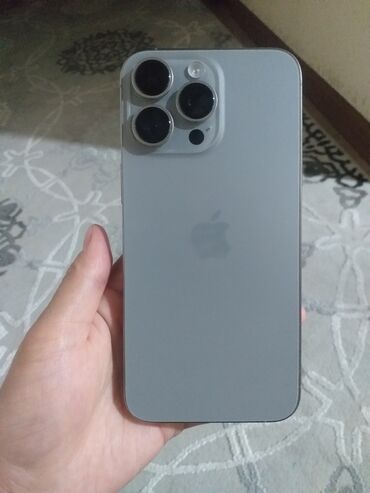 Apple iPhone: IPhone 15 Pro Max, Б/у, 256 ГБ, Natural Titanium, Кабель, 93 %