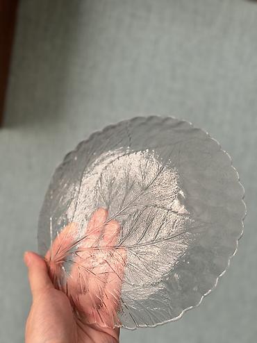 Наборы посуды: Продаю: 1.Салфетница( состояние новой) 2.Пепельница -150 с — 17