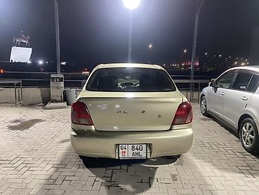 kia 1 5: Toyota Platz: 2000 г., 1.3 л, Автомат, Бензин, Седан — 7