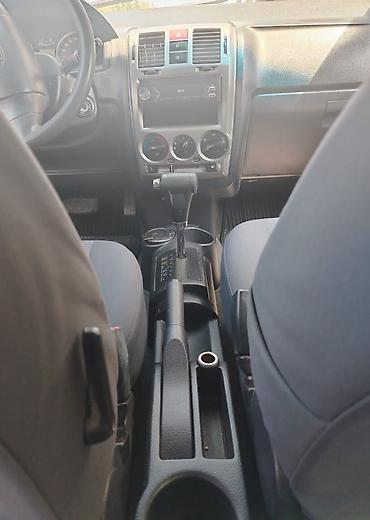 nolyeddi şəkilləri: Hyundai Getz: 1.4 l | 2004 il Hetçbek — 2