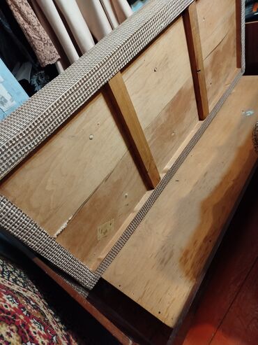 Односпальные кровати: Продаю советскую односпальную кровать в отличном состоянии с — 19