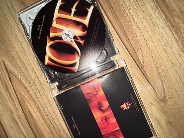 Kasete, CD i DVD: K‑pop set: magazini, albumi, stikeri i sitni merch Prodajem svoje — 29