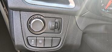 spark 2021: Chevrolet Spark: 2020 г., 1 л, Автомат, Бензин, Хэтчбэк — 9