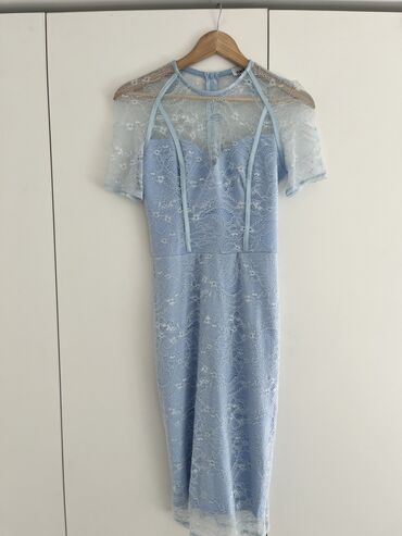 haljine od mokre likre: M (EU 38), bоја - Svetloplava, Večernji, maturski, Kratkih rukava