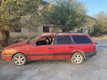 Volkswagen: Volkswagen Passat Variant: 1991 г., 1.8 л, Механика, Бензин, Универсал