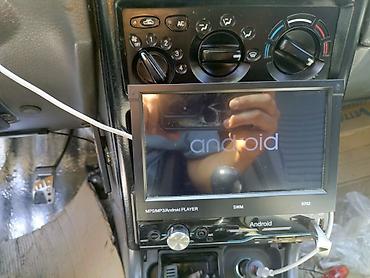 avto monitor: Avtomobil üçün səs sistemi komplekti - Gücləndirici: SOUNDMAX — 8