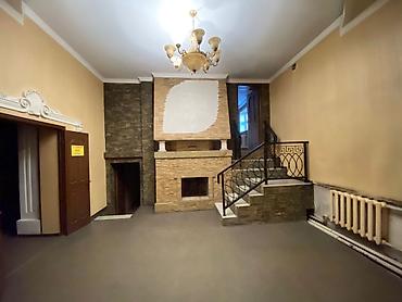 Долгосрочная аренда домов: 750 м², 15 комнат, Евроремонт, Забор, огорожен, Парковка — 3