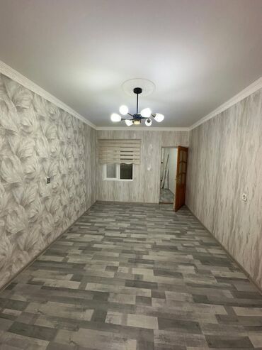 Həyət evləri və villaların satışı: Xırdalan şəhəri 119 nömrəli marşrutun astanovkasina yaxın ərazidə 1.7 — 3