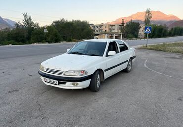 машина алмашам: Toyota Carina: 1998 г., 1.5 л, Типтроник, Бензин, Седан