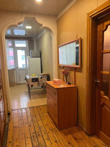 Köhnə tikili: Bakı, 3 otaqlı, Köhnə tikili, m. Həzi Aslanov, 82 kv. m — 9