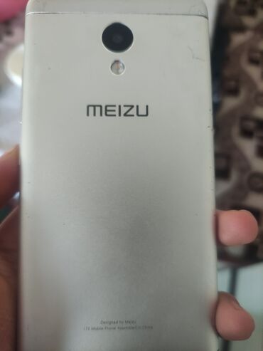 хороший телефон: Meizu M3S, Б/у, 16 ГБ, цвет - Белый