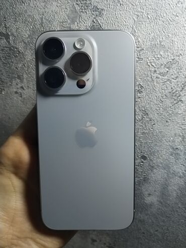 Apple iPhone: IPhone 15 Pro, 128 GB, Natural Titanium, Barmaq izi, Simsiz şarj, Face ID