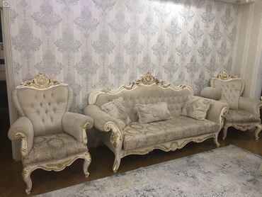 стульчик и кресло кочалка для кормления: Б/у, Диван, 2 кресла, Без подьемного механизма, Нераскладной