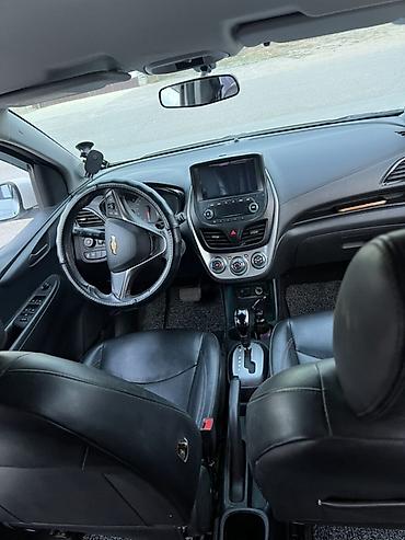 spark 1: Chevrolet Spark: 2016 г., 1 л, Автомат, Бензин, Хэтчбэк — 5
