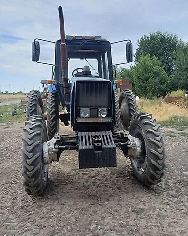 Тракторы МТЗ (Беларус): Трактор Беларус МТЗ-1221.2 - Колесный универсально-пропашной трактор — 2