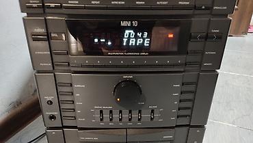 Другая аудиотехника: Только сам центр без колонок, аукс работает, радио работает, сд — 22