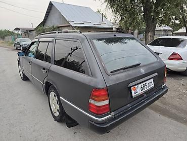 е34 широкий: Mercedes-Benz E-Class: 1994 г., 2 л, Механика, Бензин, Универсал — 7