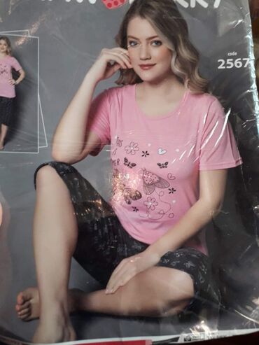 Pidžame: Pidzame bez rukava M-XL
Kratak rukav M-XXL
Cena 950 din l — 4
