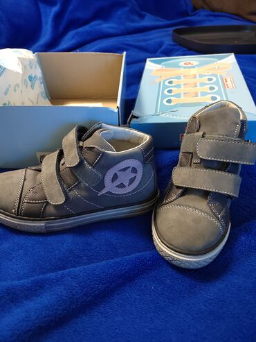 bebe decaka nehodajuce cipele: Ciciban, Anatomska obuća, Veličina: 32, bоја - Siva