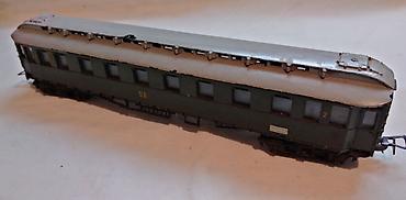 Umetnost i kolekcionarstvo: Arnold N Gauge D-vagon 18432 HO,metalni tockovi,izgreban,fale svi — 1