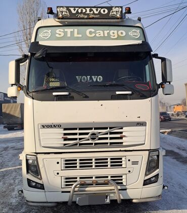 scania тягач: Сүйрөгүч, Volvo, 2011 г., Тенттелген